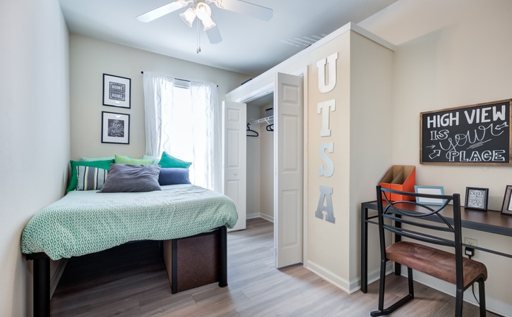 high view off campus apartments near utsa san antonio private fully furnished bedrooms walk in closets wood style flooring